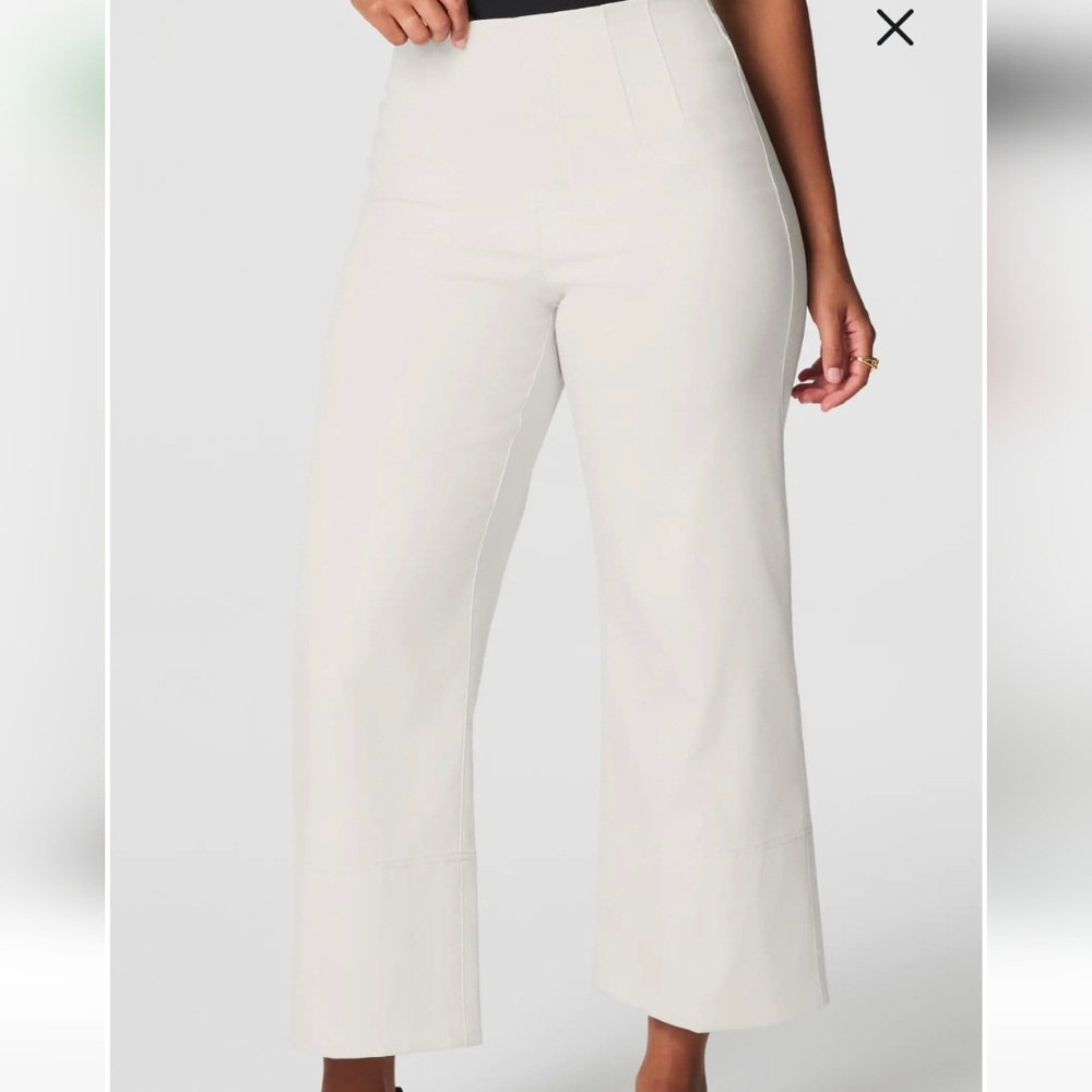 SPANX Wide Leg Crop Pull On Pants With Pleated Waist In Parchment